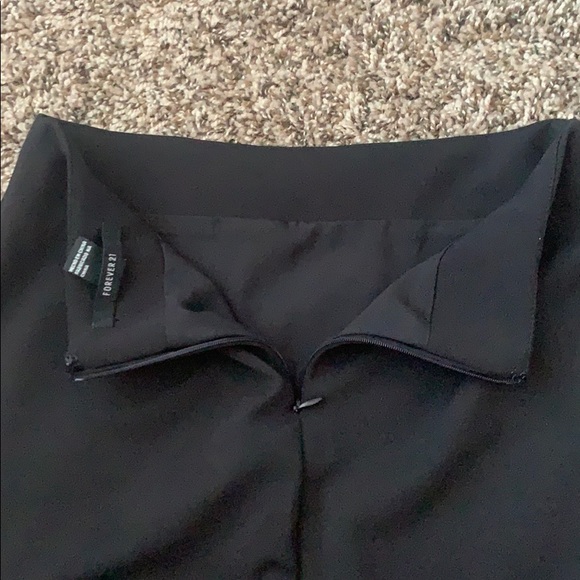 Forever 21 Mini skirt - Picture 3 of 4